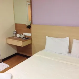 マキシム ホテル コタキナバル