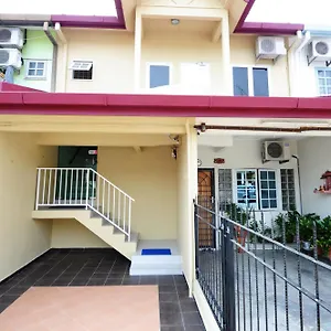 https://the-one-vacation-home-75200.hotelsinmalacca.net
