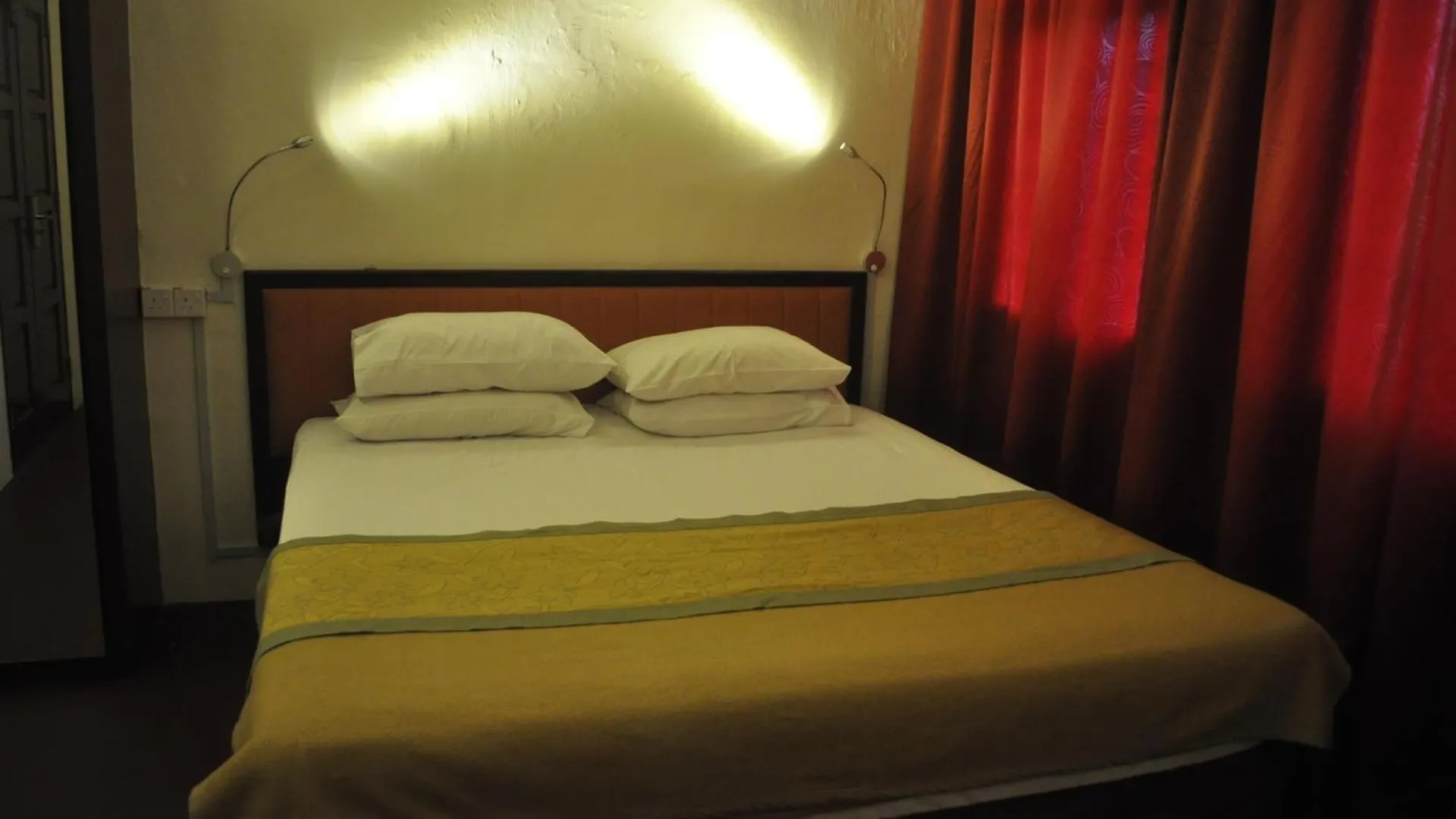 Red Inn Court George Town 0*,  Malásia