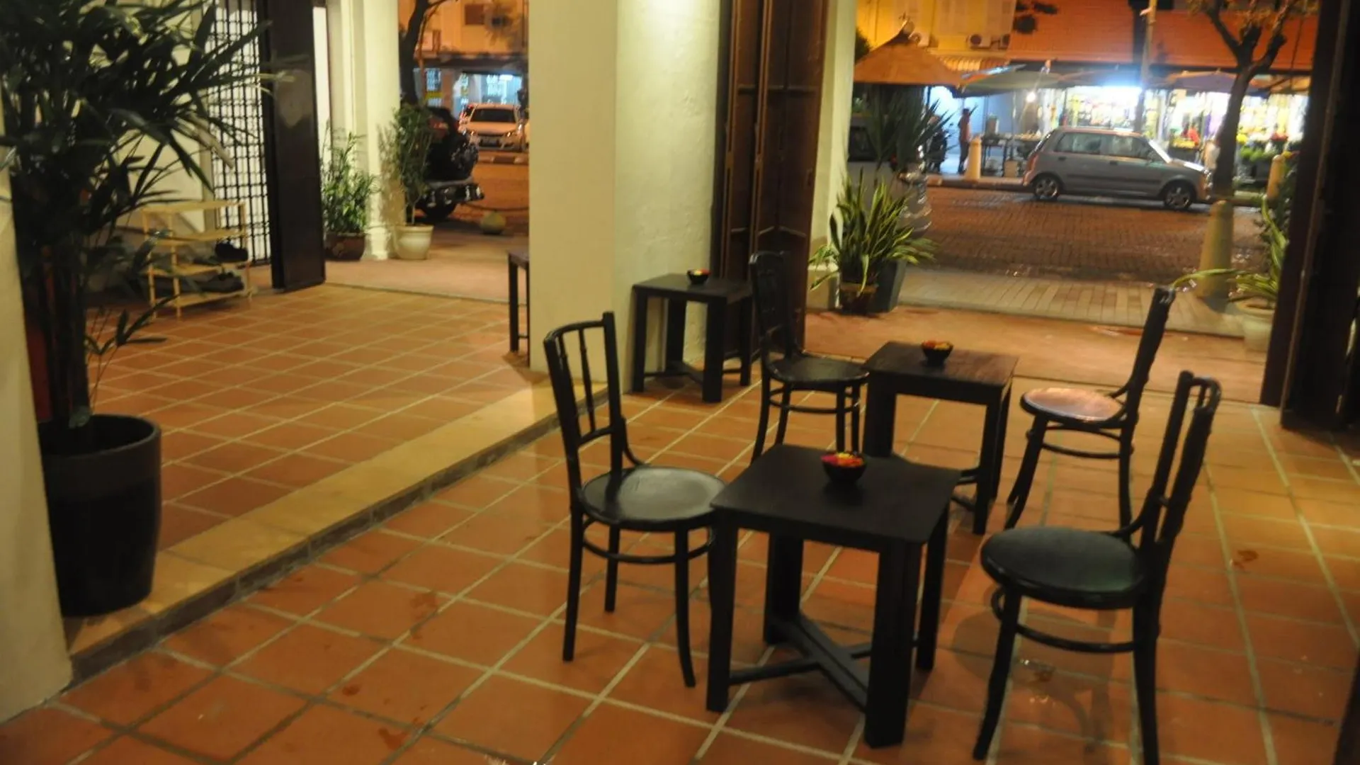 Red Inn Court George Town Albergue