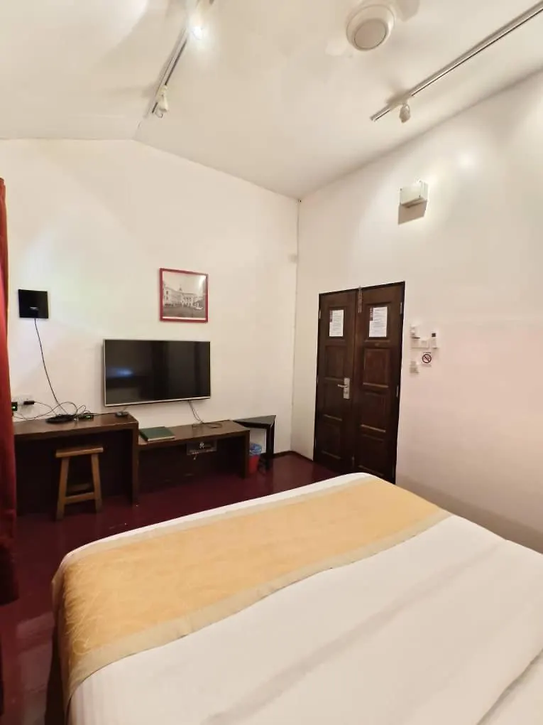 Hostal Red Inn Court George Town Malasia